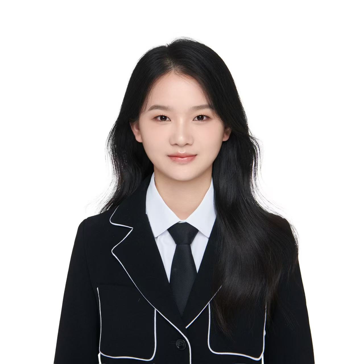 杨银银.jpg