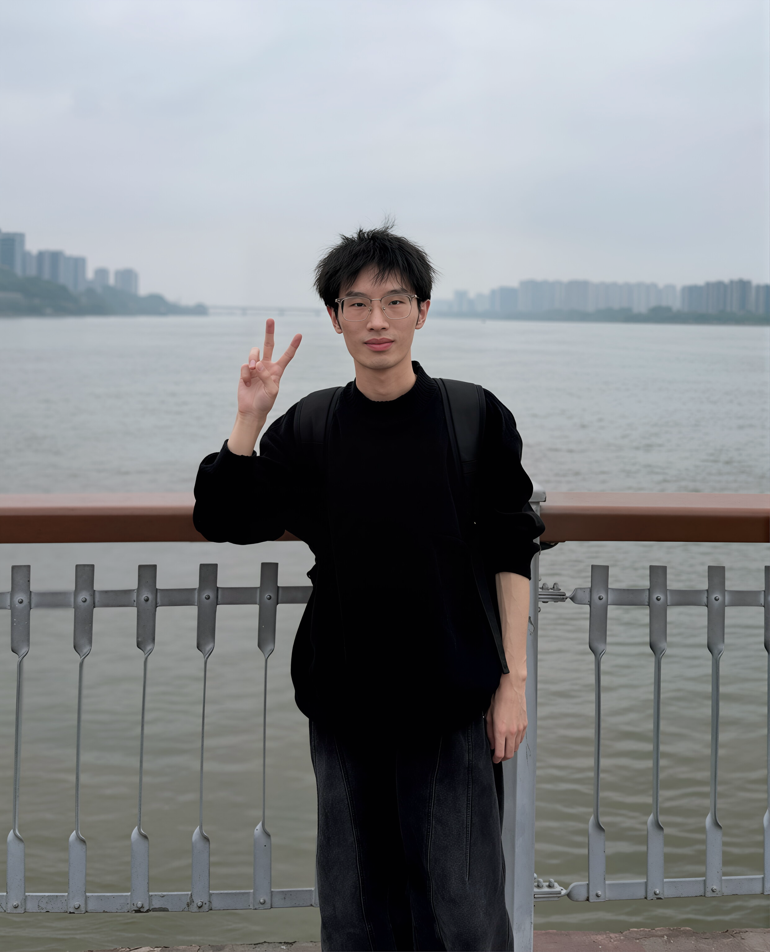 1780625392931167.png 童伟豪.png